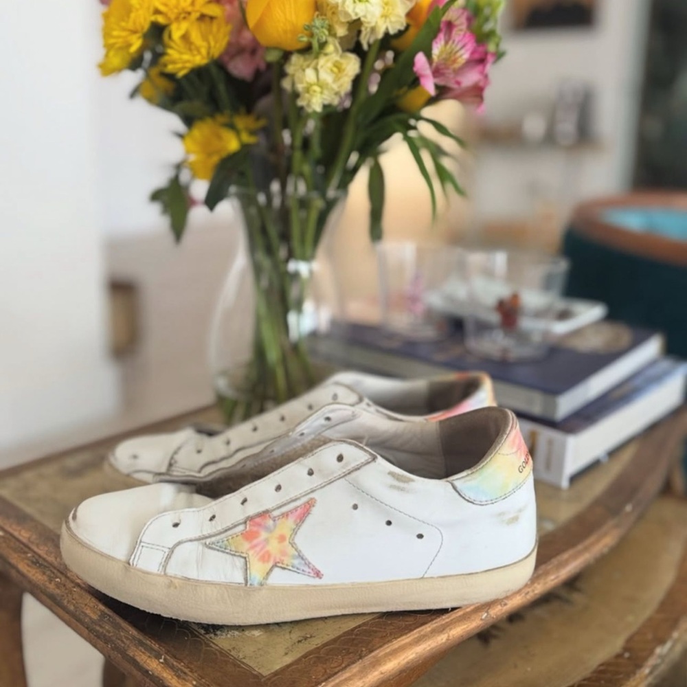 Golden Goose Superstar Size 8 women